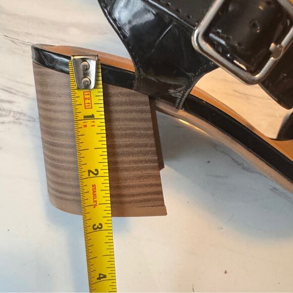 Old Navy Black Jack Heel Ankle Strap Sandals Sz 9 NWT - Picture 2 of 7